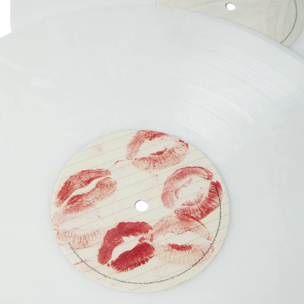 447-short-n-sweet-deluxe-d2c-exclusive-2lp-4.webp Short n' Sweet (Deluxe) D2C Exclusive 2LP